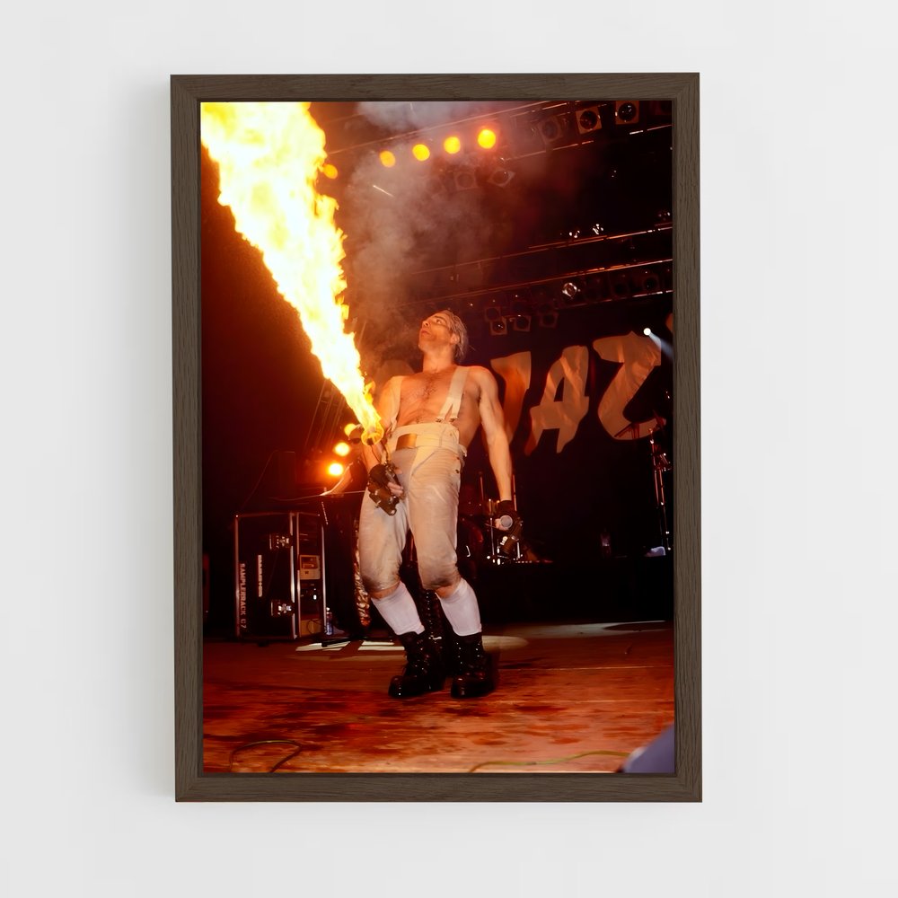 ap-rammstein-1 cadre Bois foncé