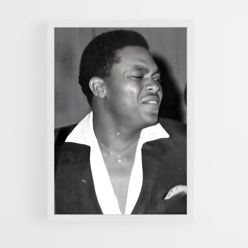 ap-renaldo benson-1 cadre Blanc