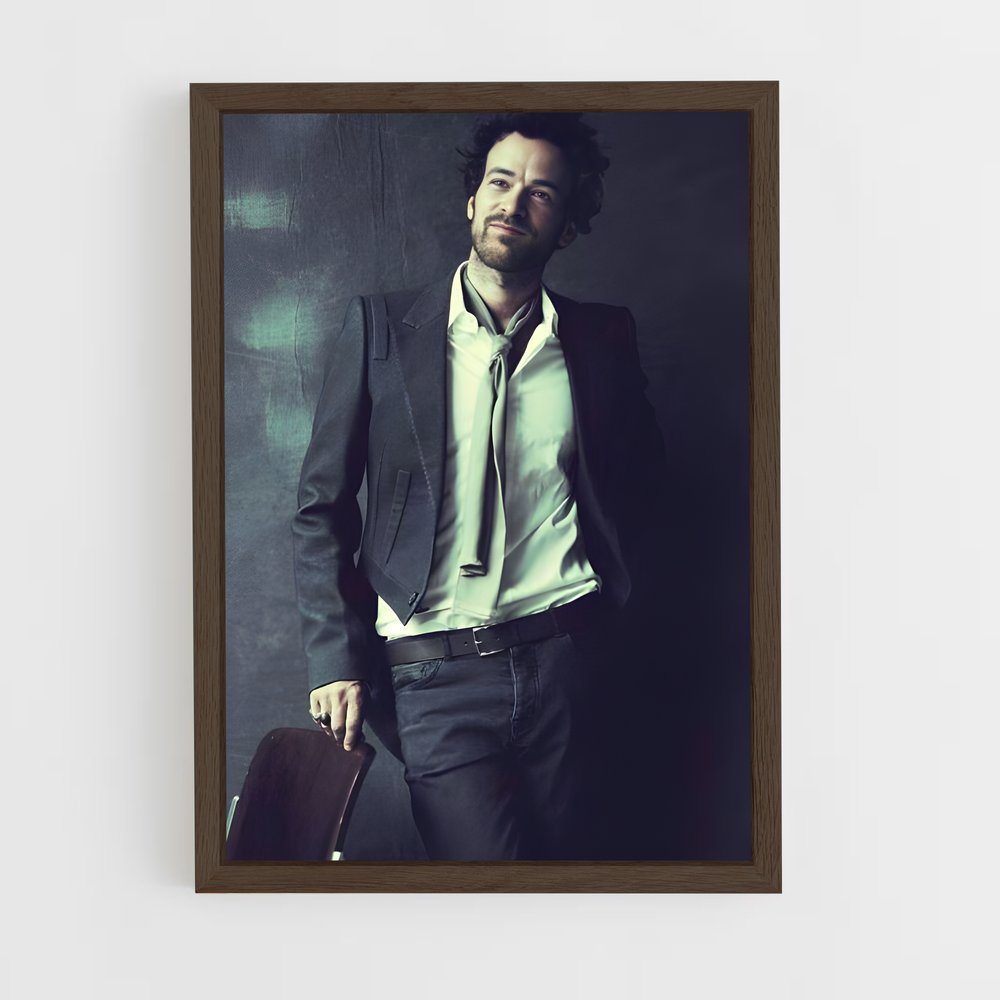 ap-romain duris-8 cadre Bois foncé
