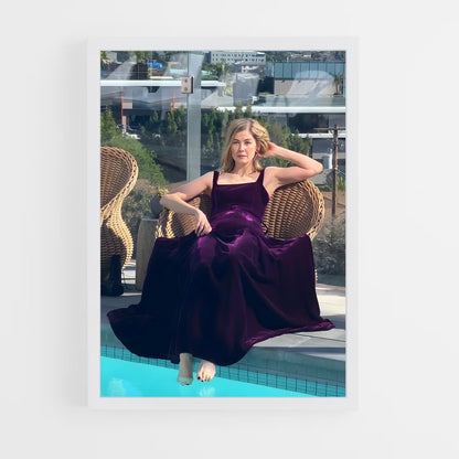 ap-rosamund pike-1 cadre Blanc