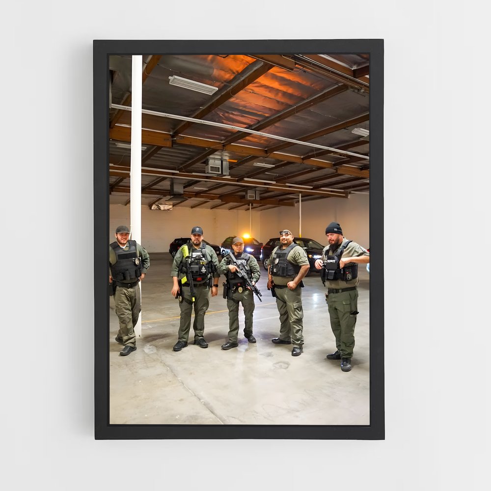 ap-security guard-4 cadre Noir