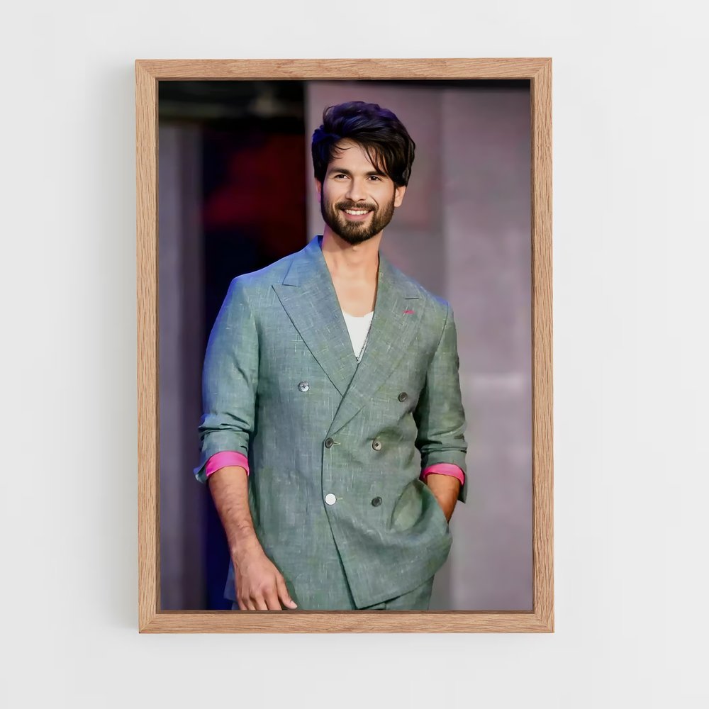 ap-shahid kapoor-7 cadre Bois clair