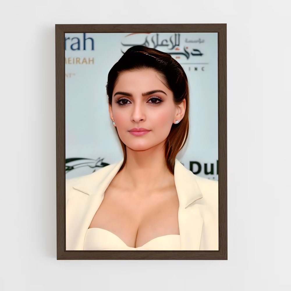 ap-sonam kapoor-6 cadre Bois foncé