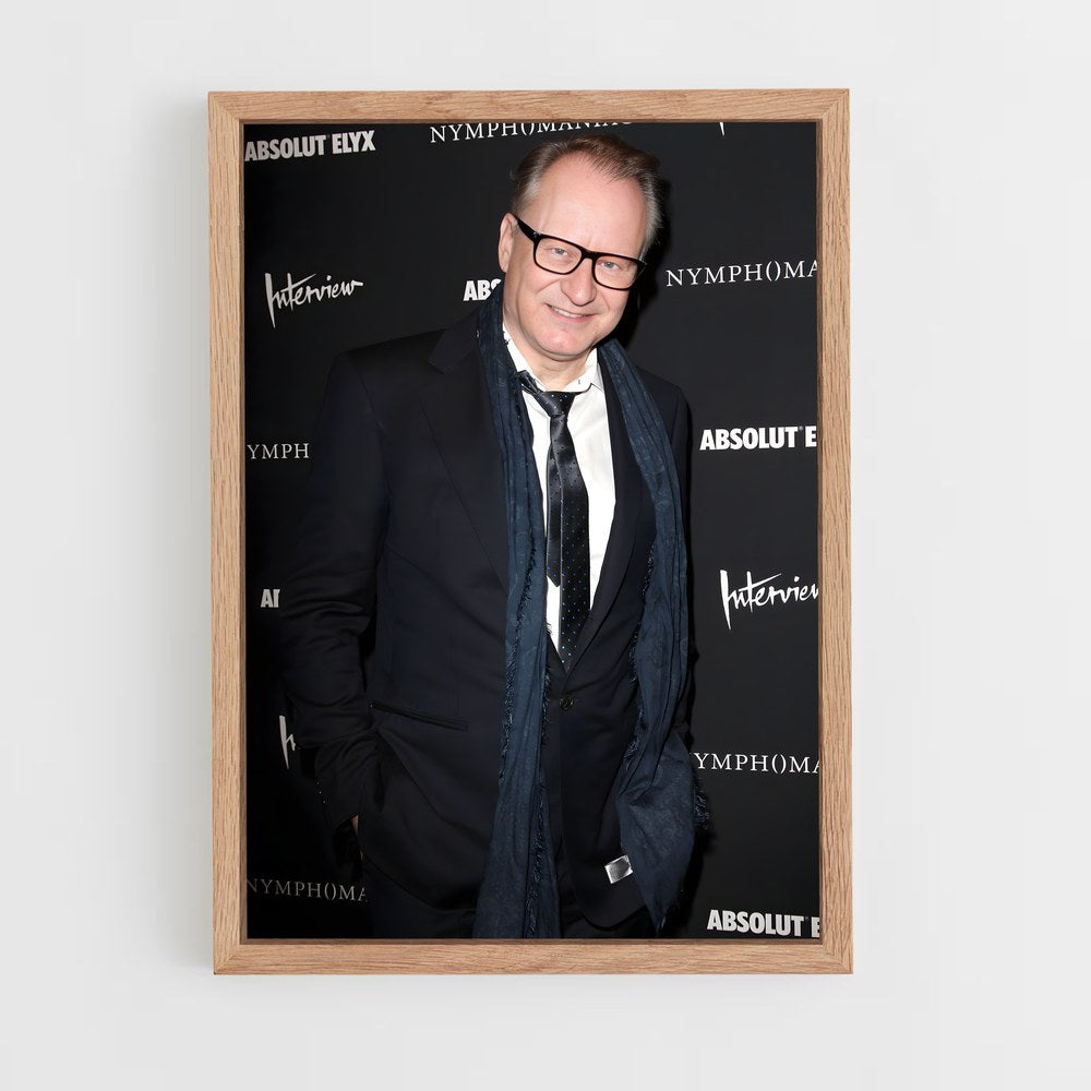 ap-stellan skarsgård-1 cadre Bois clair