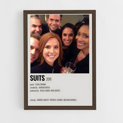 ap-suits-3 cadre Bois foncé