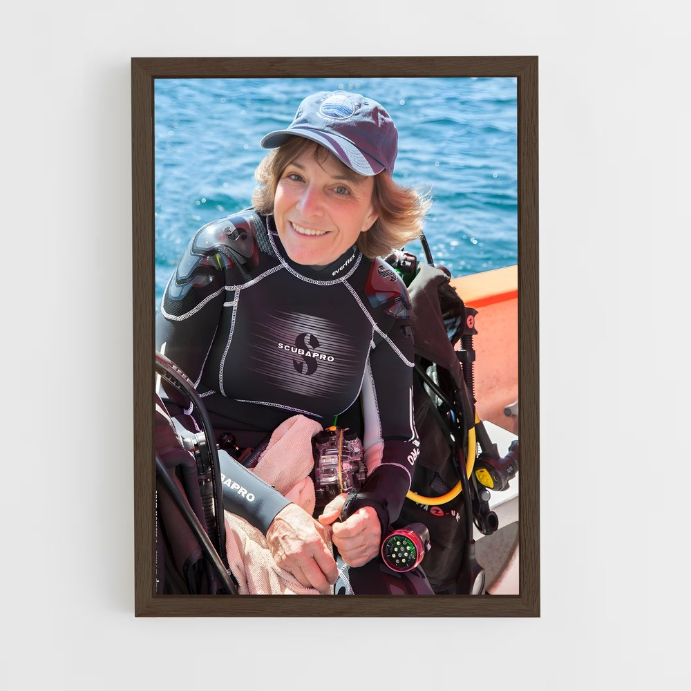 ap-sylvia earle-2 cadre Bois foncé