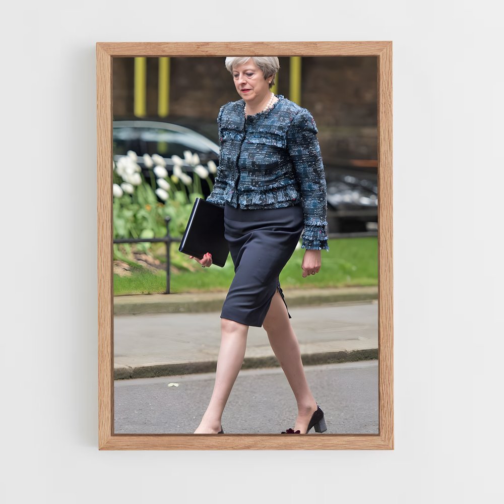 ap-theresa may-11 cadre Bois clair