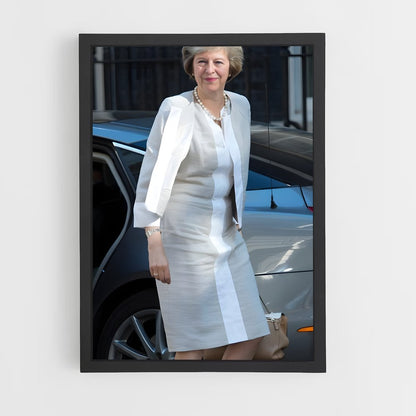 ap-theresa may-12 cadre Noir