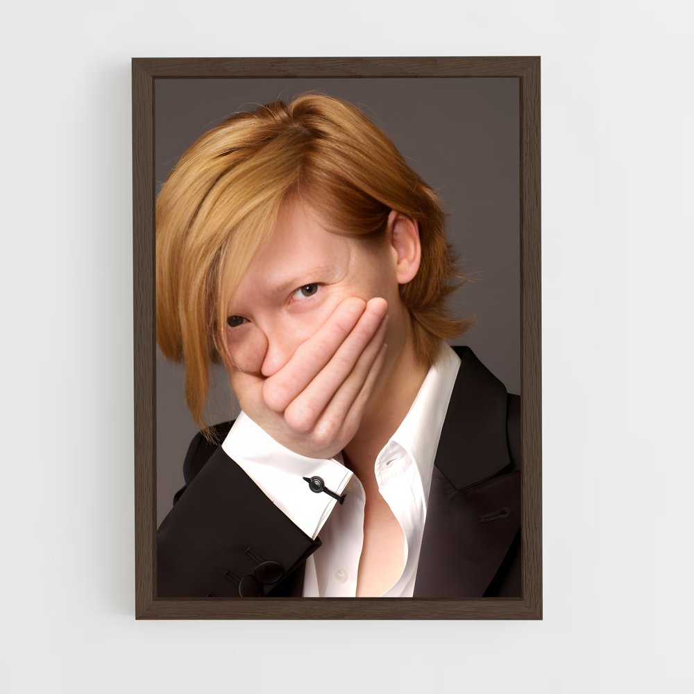 ap-tilda swinton-5 cadre Bois foncé