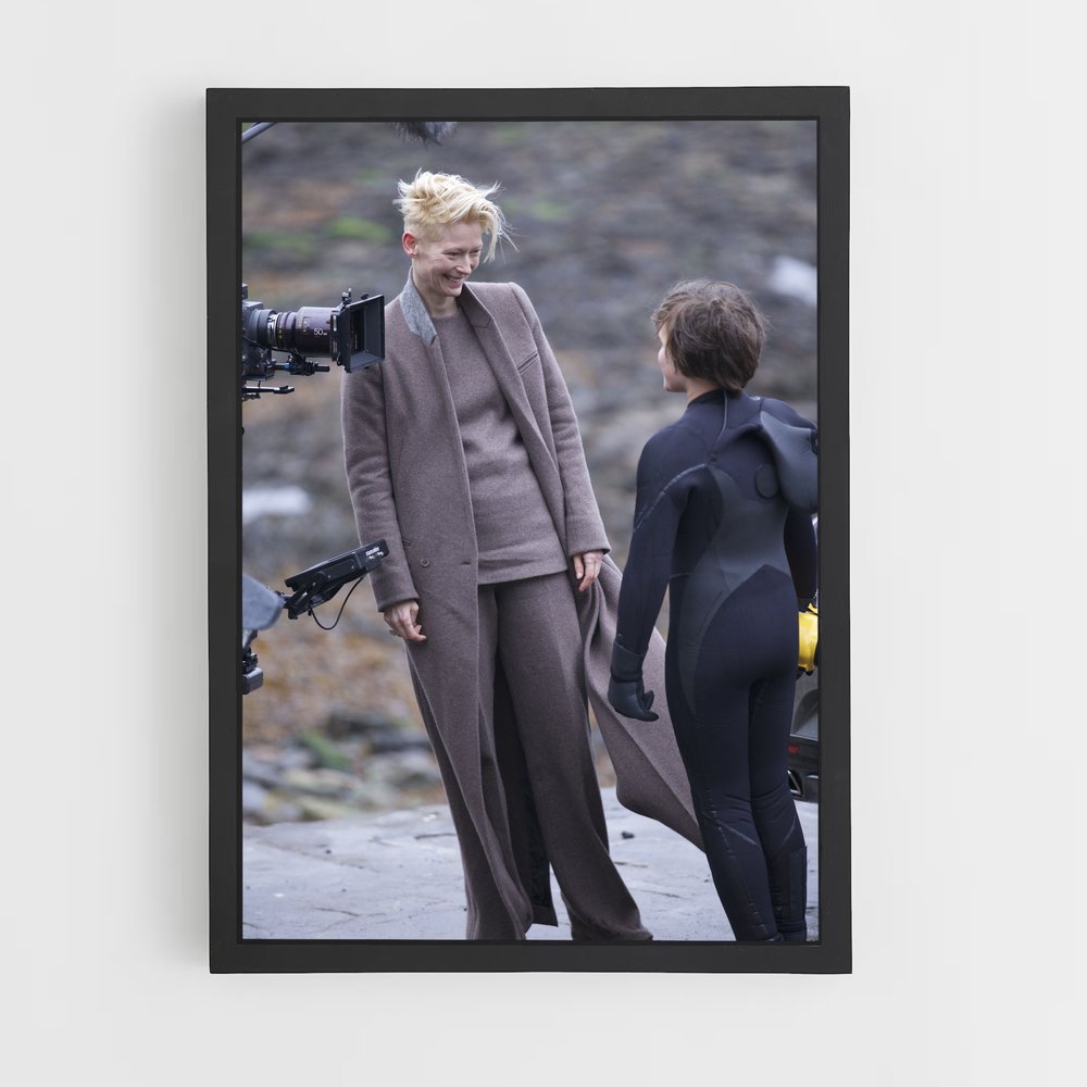 ap-tilda swinton-7 cadre Noir