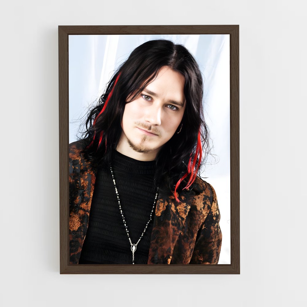 ap-tuomas holopainen-5 cadre Bois foncé
