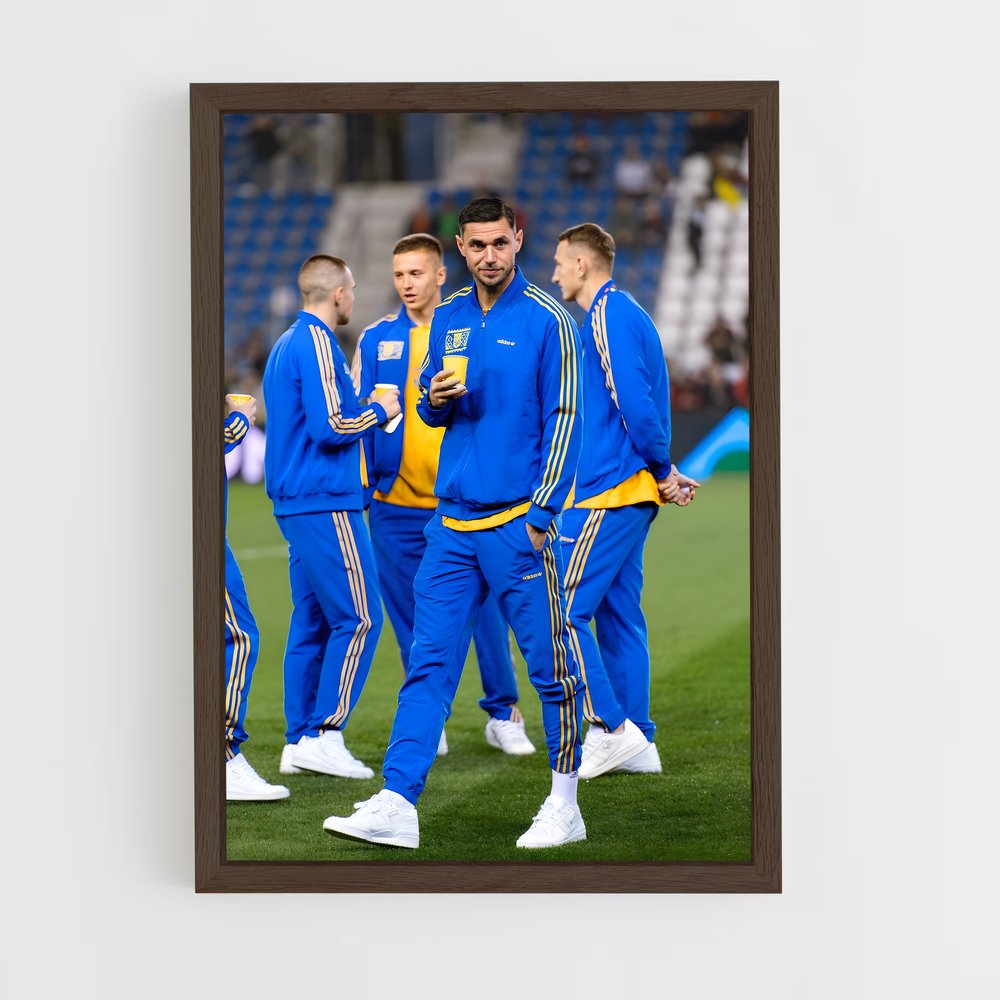 ap-ukraine national football team-2 cadre Bois foncé