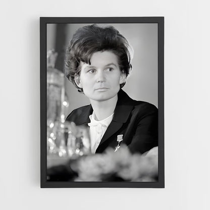 ap-valentina tereshkova-5 cadre Noir