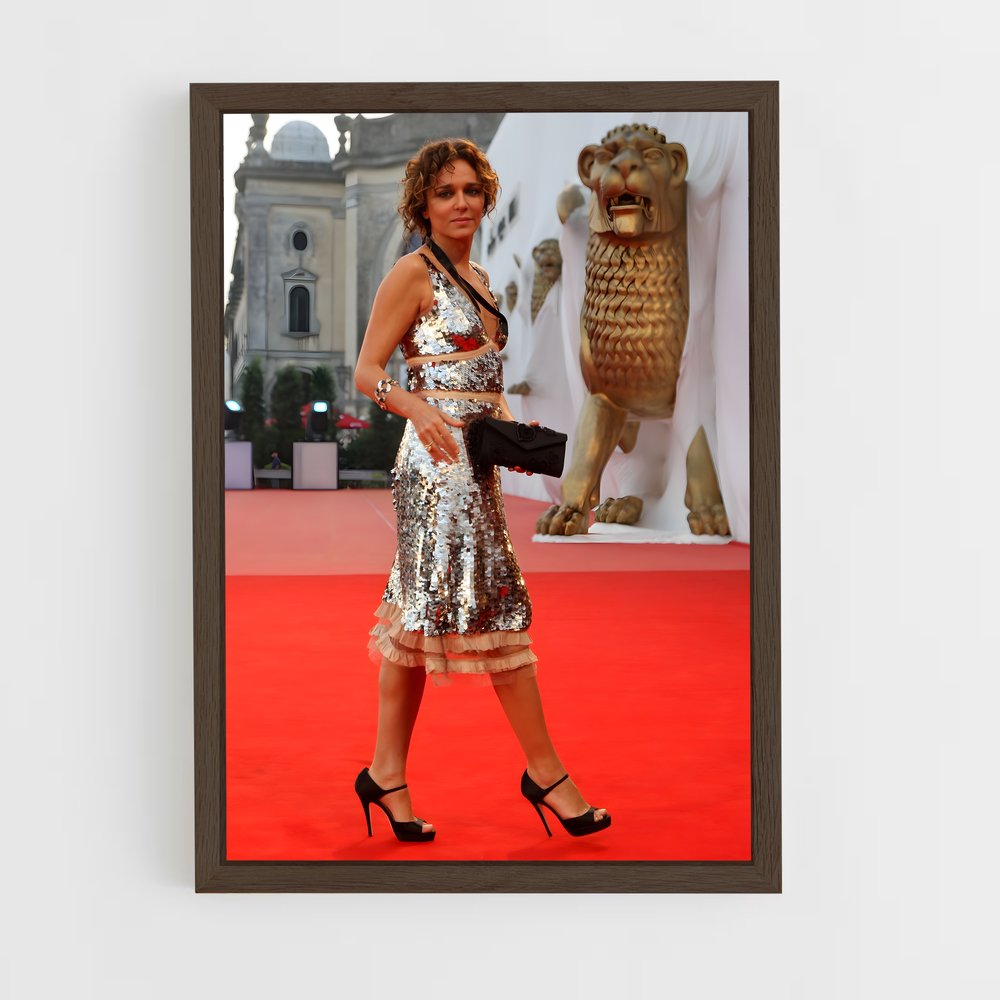 ap-valeria golino-7 cadre Bois foncé