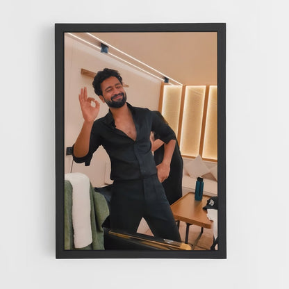 ap-vicky kaushal-1 cadre Noir