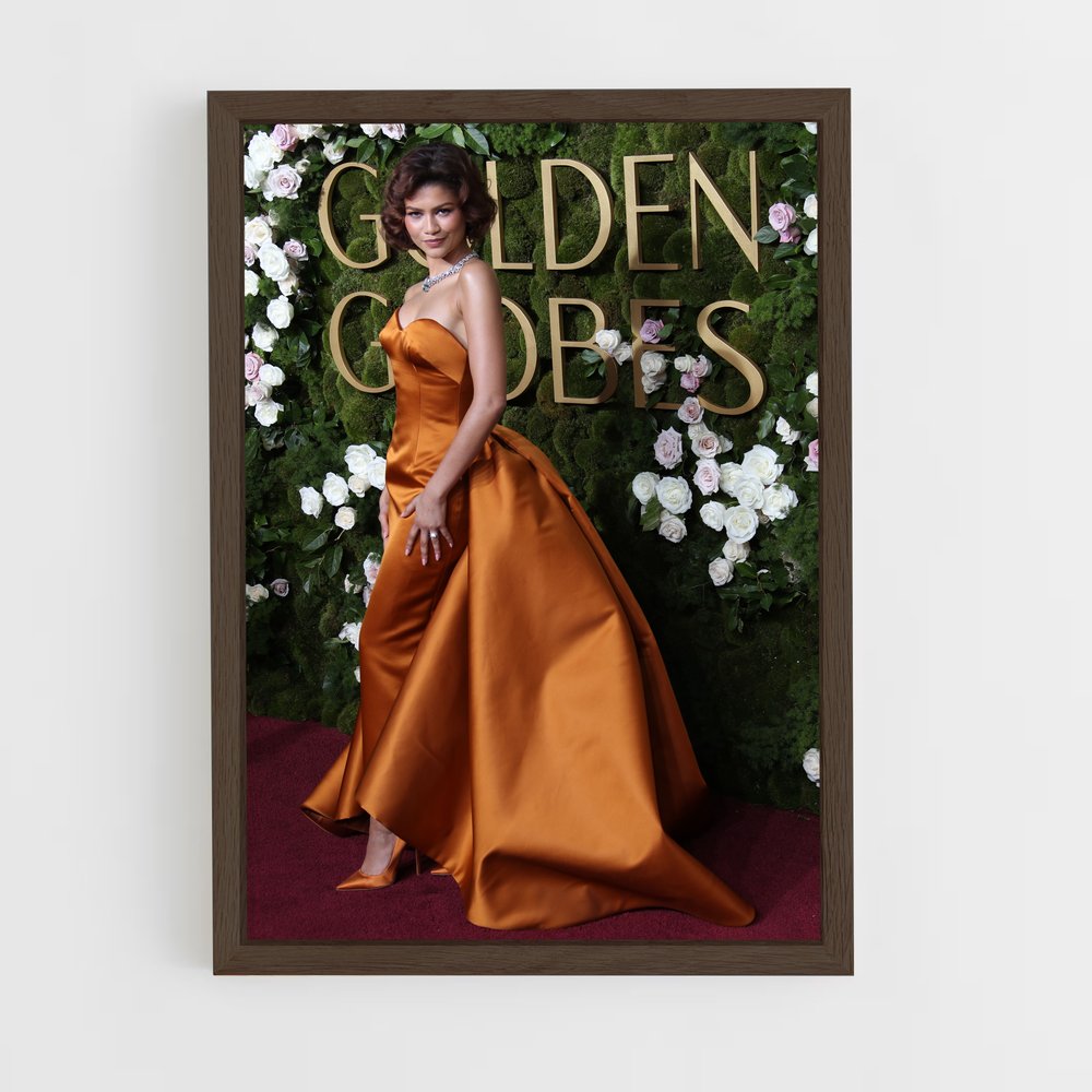 ap-zendaya-3 cadre Bois foncé