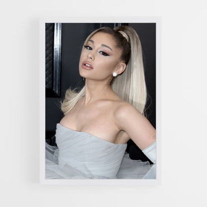 Poster alla moda di Ariana Grande