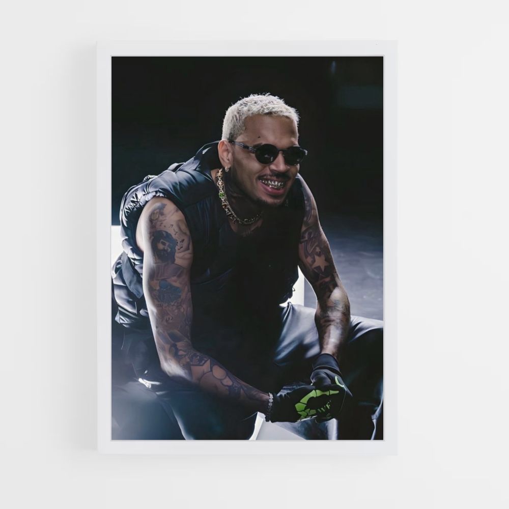 Poster sorridente di Chris Brown